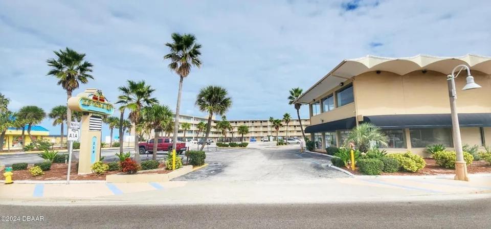 Ocean Breeze - Direct Ocean Front-Pool Is Open Apartment Daytona Beach Ngoại thất bức ảnh
