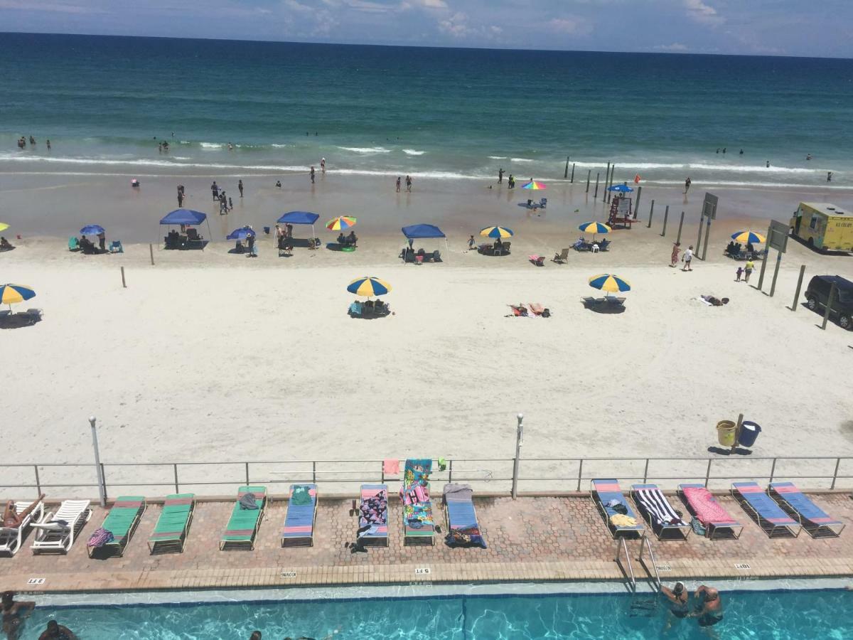 Ocean Breeze - Direct Ocean Front-Pool Is Open Apartment Daytona Beach Ngoại thất bức ảnh
